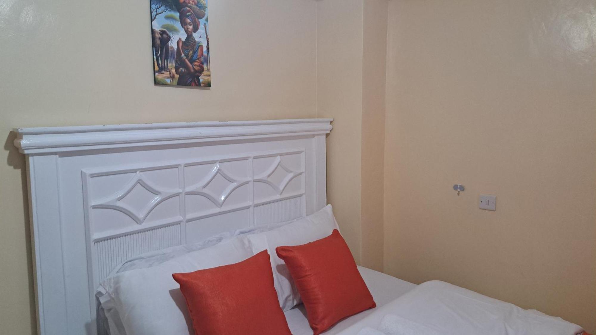 Gany Homes - Cozy 1-bedroom In With Parking And Netflix - Trm Drive