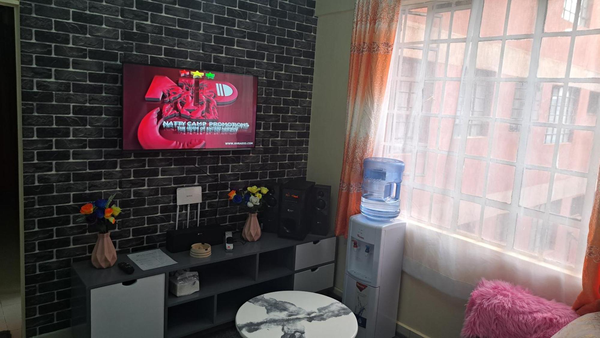 Apartament Gany Homes - Cozy 1-bedroom In With Parking And Netflix - Trm Drive Nairobi